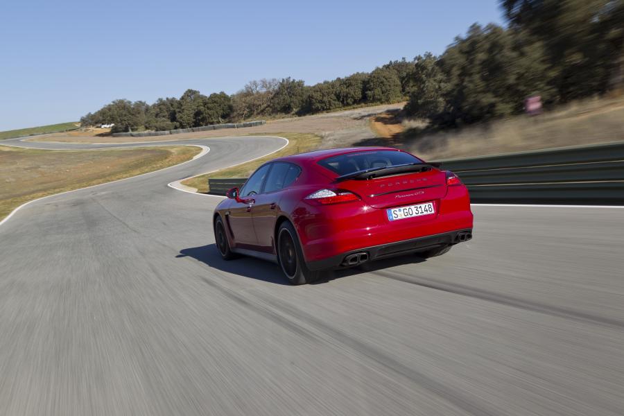 Porsche Panamera GTS 2011 года  (фото 27 из 81)